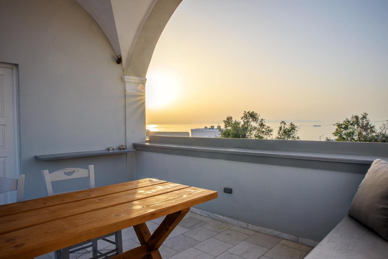 Hostal Central Hostel Oia Oia (Santorini)